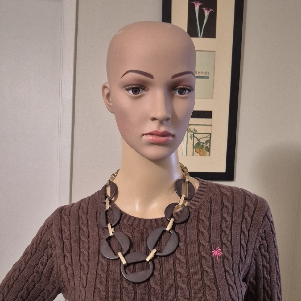 Plunder Elegant Brown and Gold Necklace
